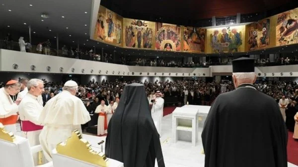 Pope Francis led an ecumenical prayer meeting with the participation of the Ecumenical Patriarch Bartholomew and Christian leaders from Bahrain