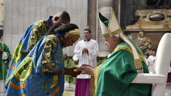 Mass in the Zaire rite for the Congolese community in Rome