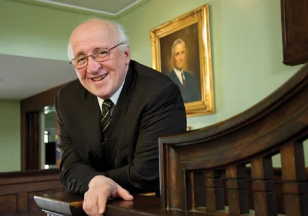 Richard J. Mouw, president of Fuller Theological Seminary (1993-2013)