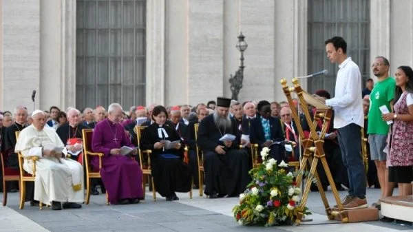 An ecumenical prayer service in St. Peter's Square titled 'Together: Gathering of the People of God'. The prayer service occurred the day before the beginning of the 1st Session of the XVI Ordinary General Assembly of the Synod of Bishops