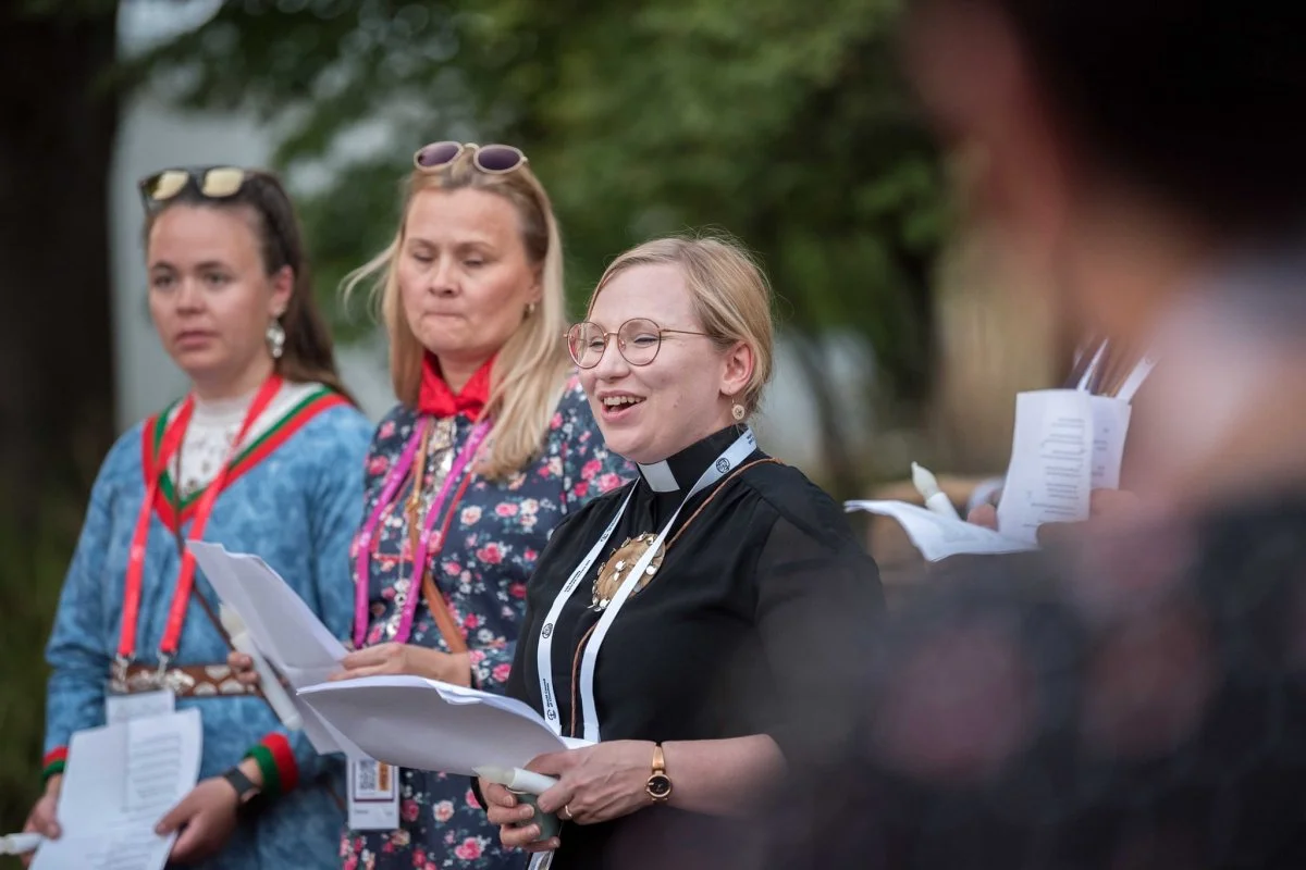 Participants in the WCC's Indigenous Peoples' Pre-Assembly gathered for an informal time of prayer on the first evening of their gathering