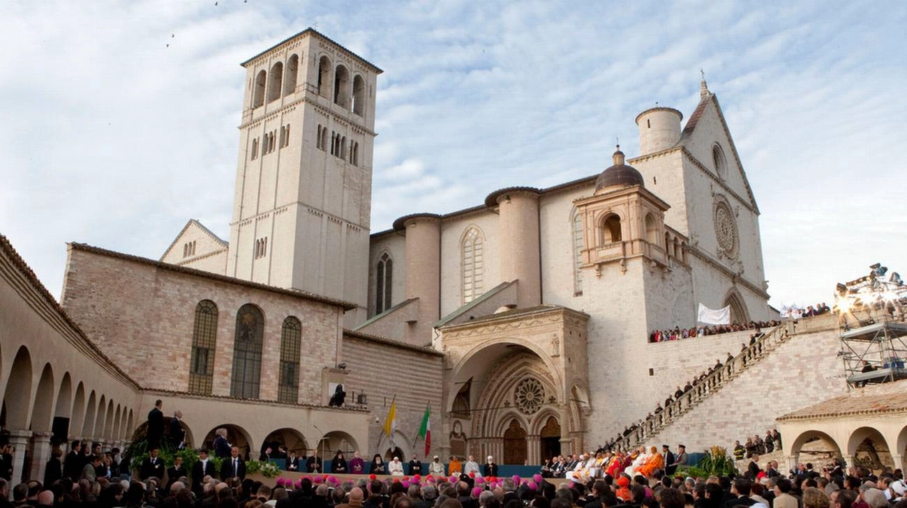 The Basilica of Santa Maria degli Angeli in Assisi hosted the interreligious Pilgrimage for Peace