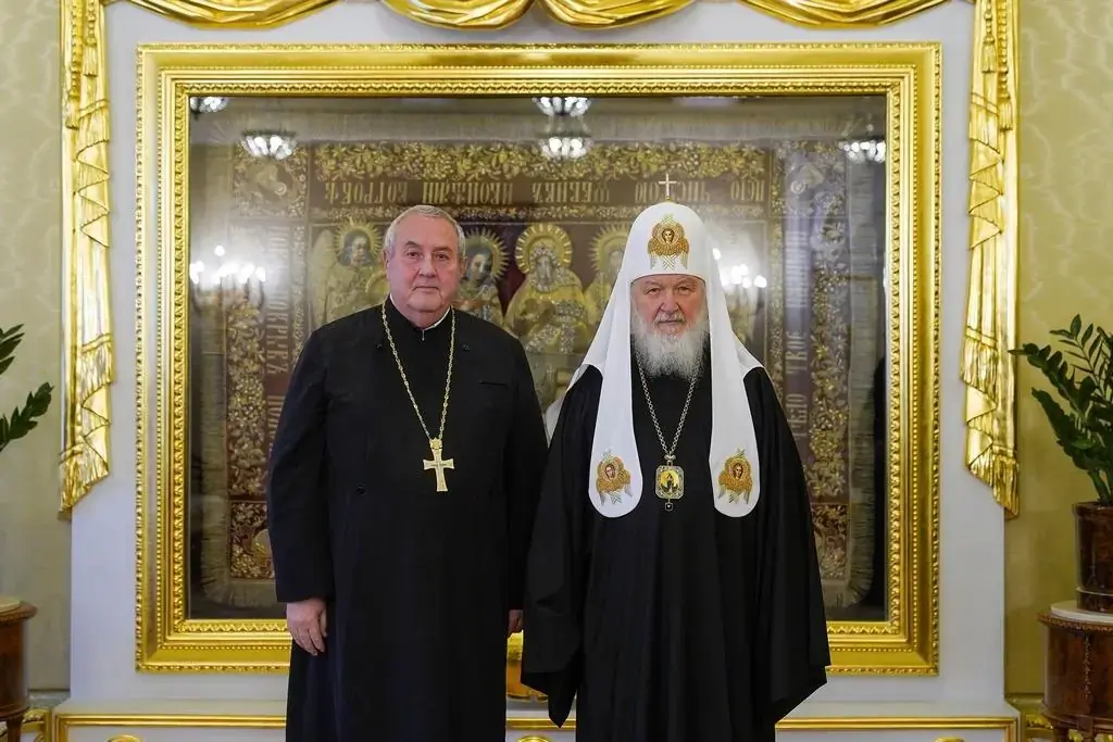 World Council of Churches acting general secretary Rev. Prof. Dr Ioan Sauca and Patriarch Kirill